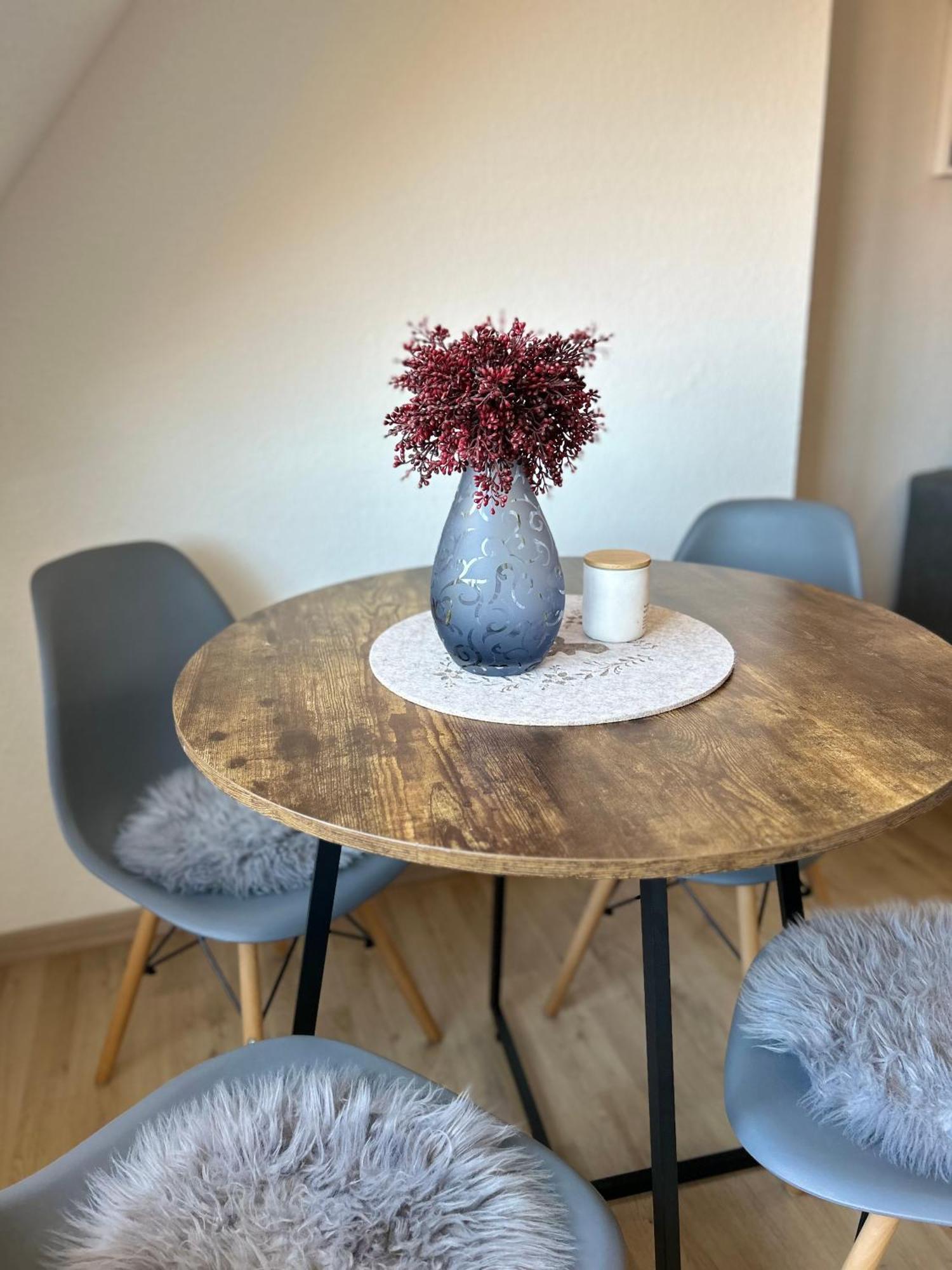 Gemuetliches Altstadtapartment Mit Balkon Und Smart Tv Erfurt Exterior foto