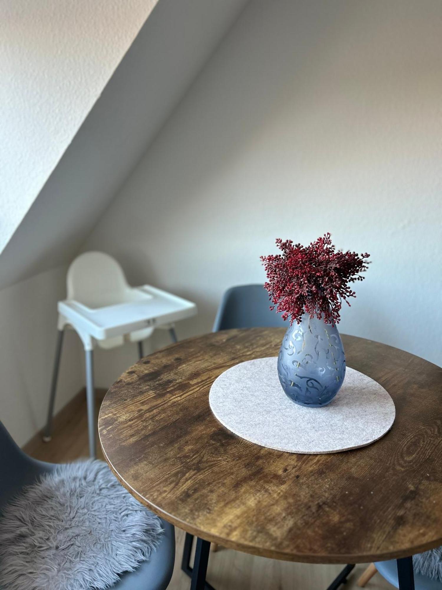 Gemuetliches Altstadtapartment Mit Balkon Und Smart Tv Erfurt Exterior foto